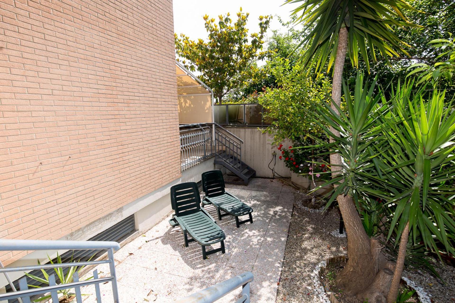 Apartment La Casetta Di Gio With Private Garden