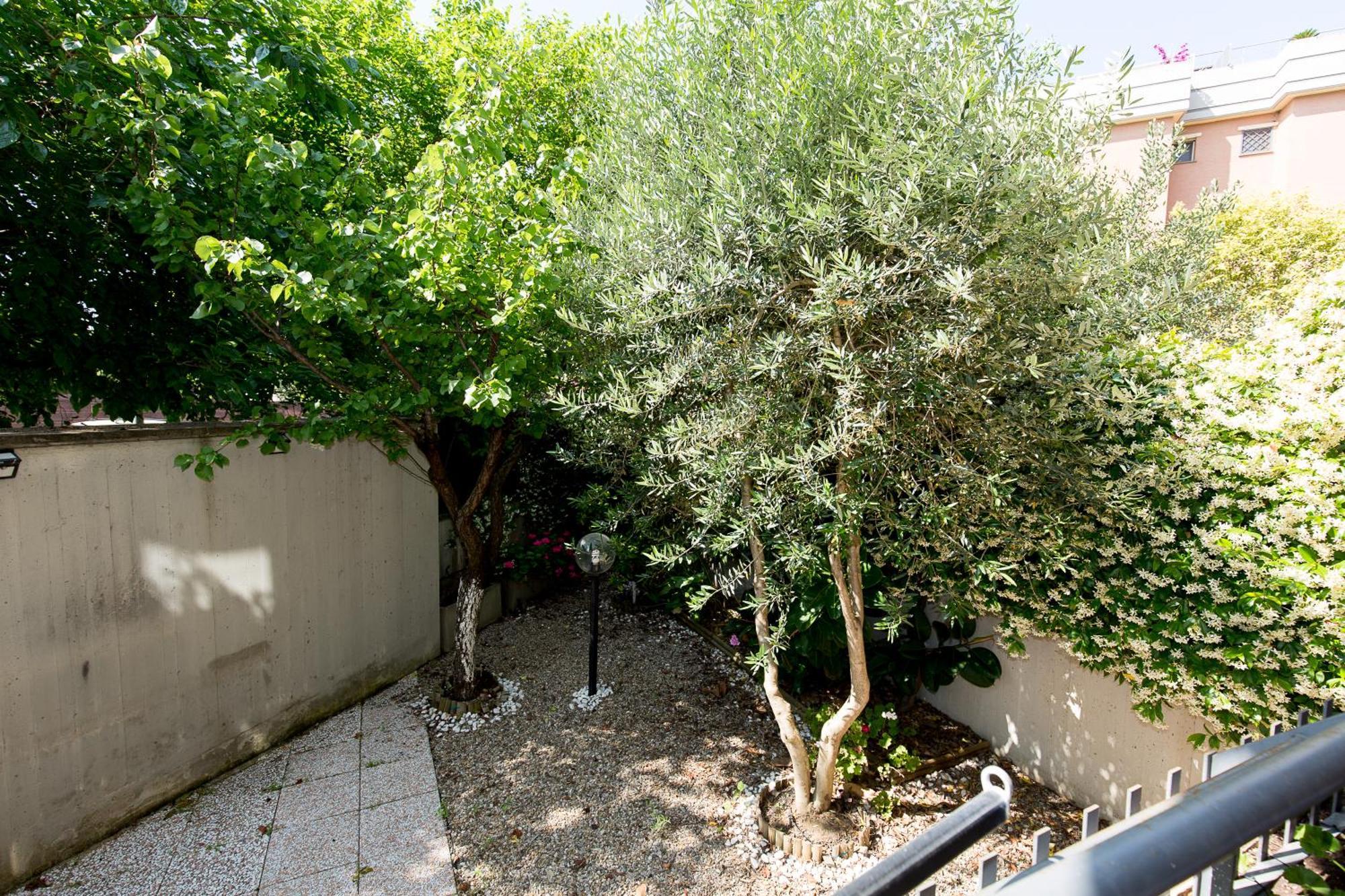 La Casetta Di Gio With Private Garden Apartment *
